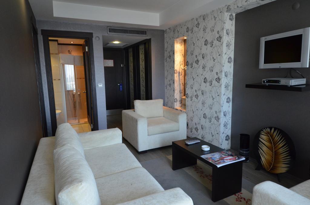 May Park Hotel Измир Экстерьер фото