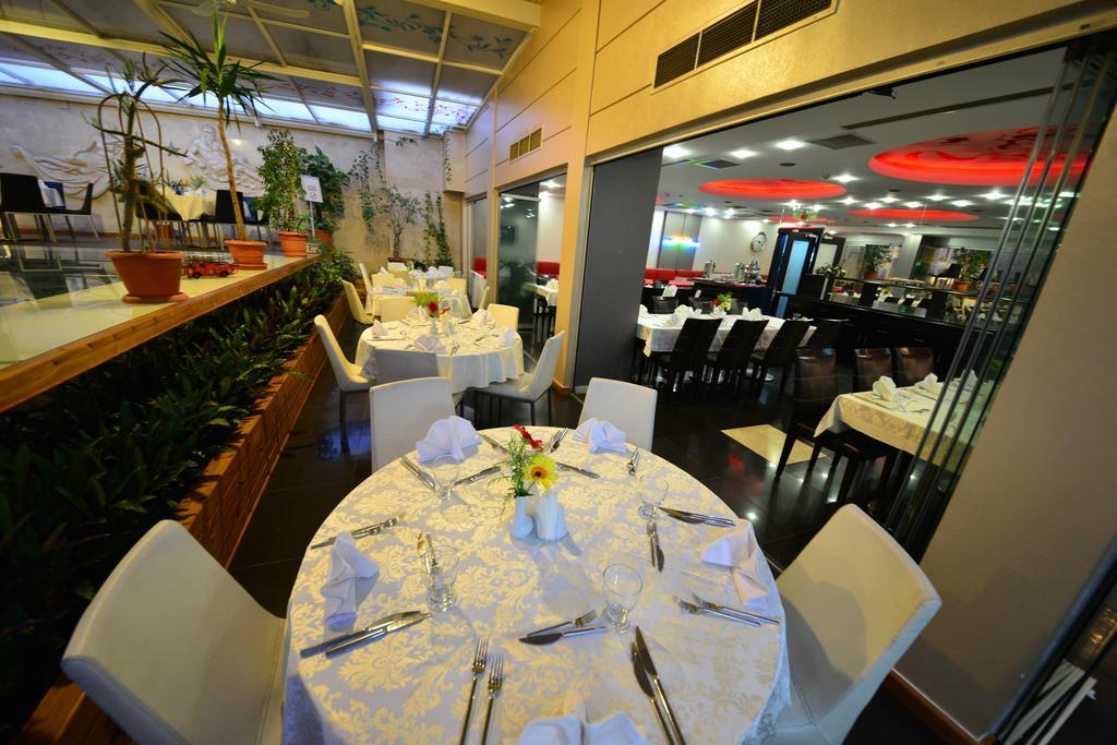 May Park Hotel Измир Экстерьер фото