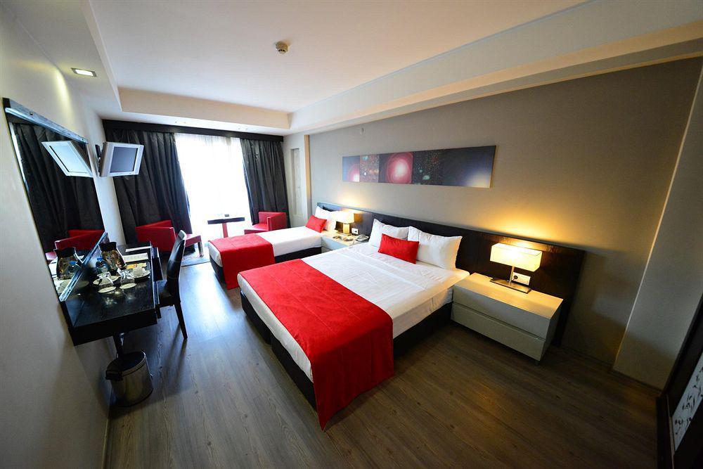 May Park Hotel Измир Экстерьер фото