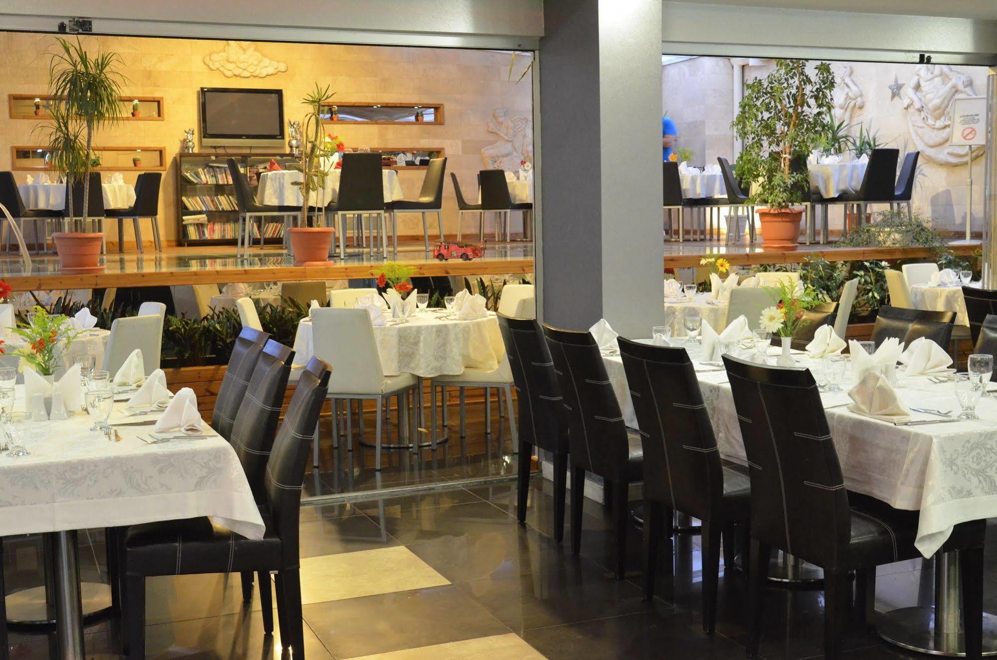 May Park Hotel Измир Экстерьер фото